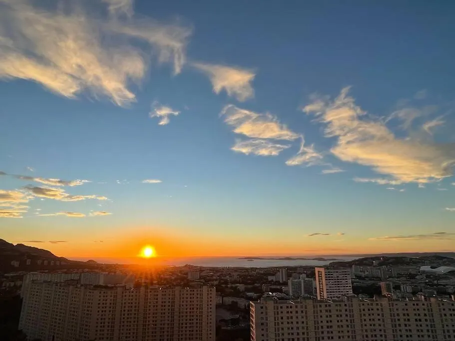 La Plus Haute Vue De La Ville Marseille France